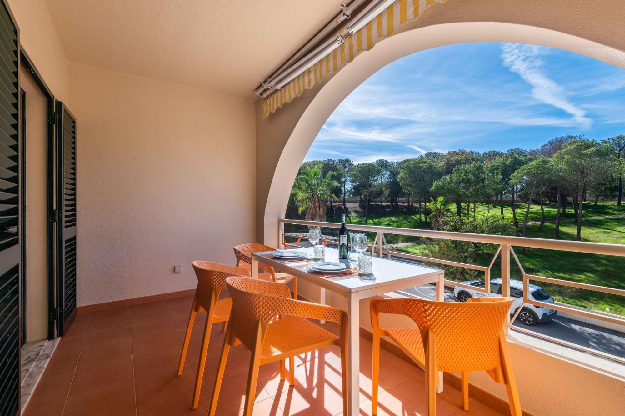 גיאה Salgados 1 Bedroom Apartment - 500M From The Beach מראה חיצוני תמונה