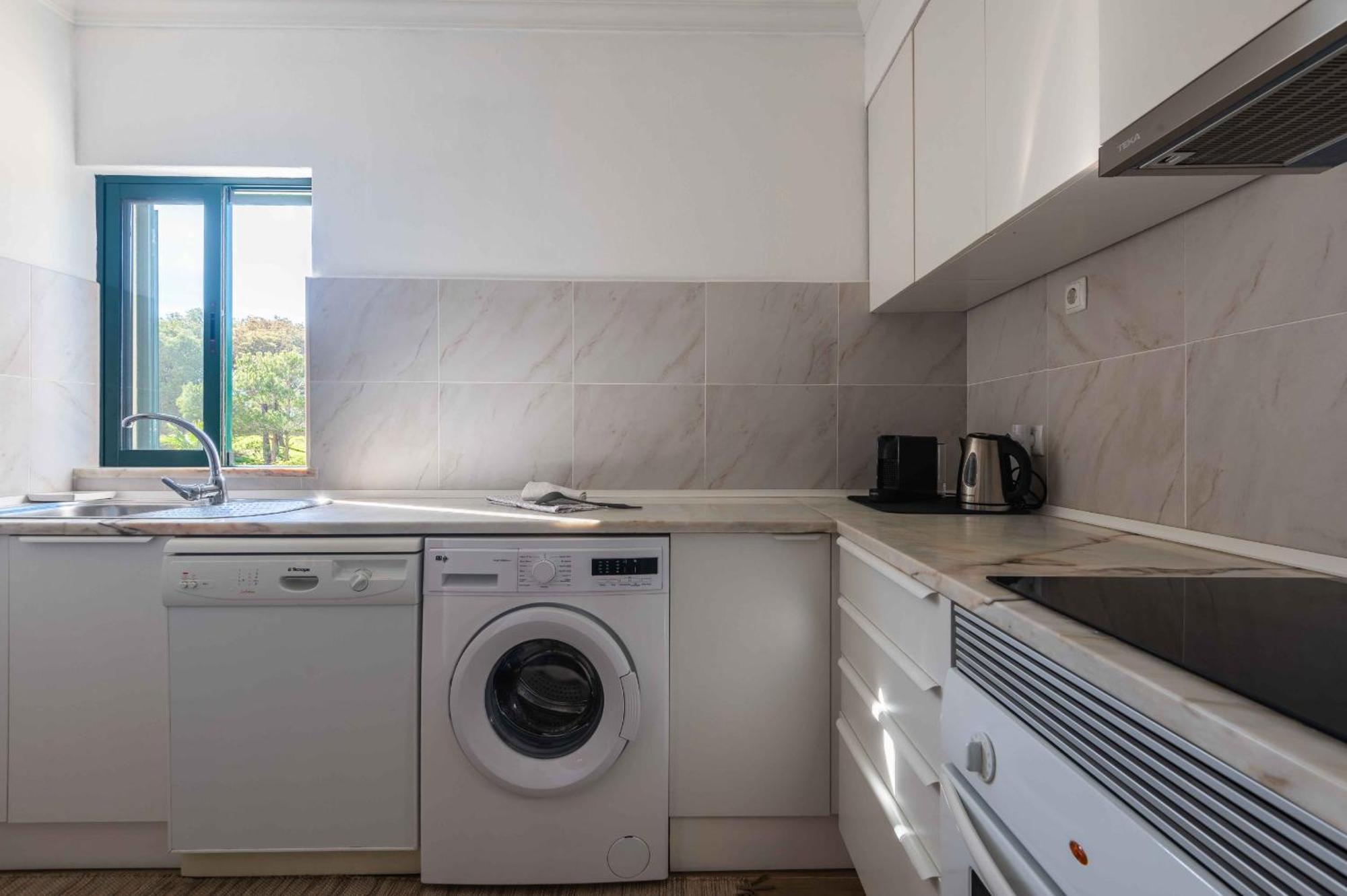 גיאה Salgados 1 Bedroom Apartment - 500M From The Beach מראה חיצוני תמונה